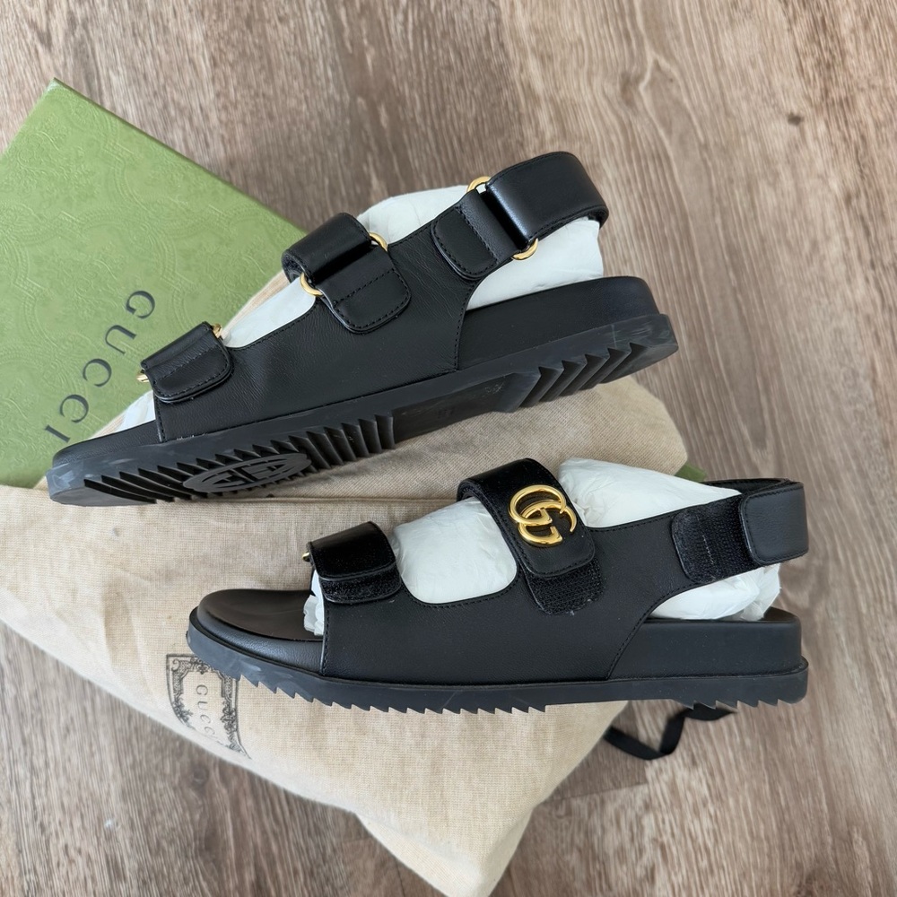 Gucci Double G Sandals in Nero Black - Picture 8 of 11